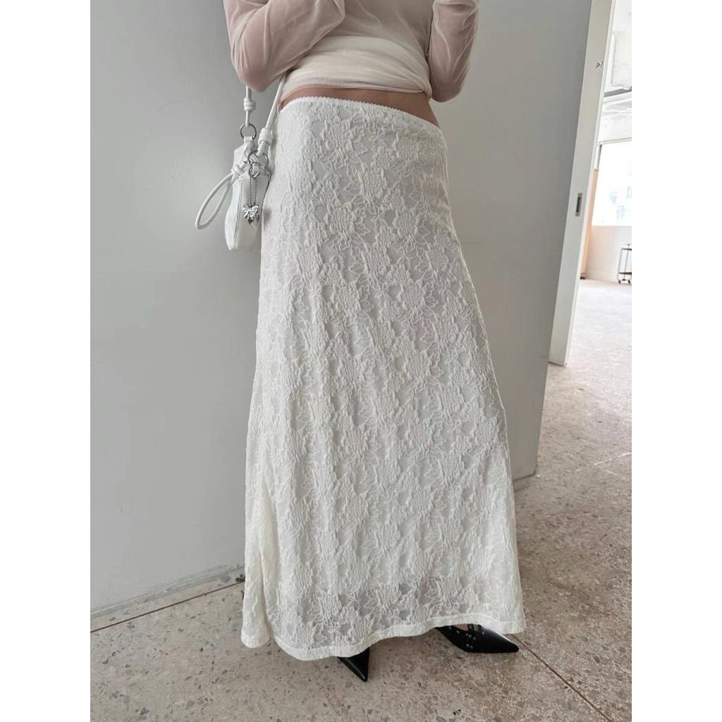 tw-11134207-7ra0o-mce1i40t48d748