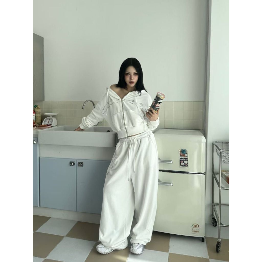 tw-11134207-81zti-mehg6u6aom4l63