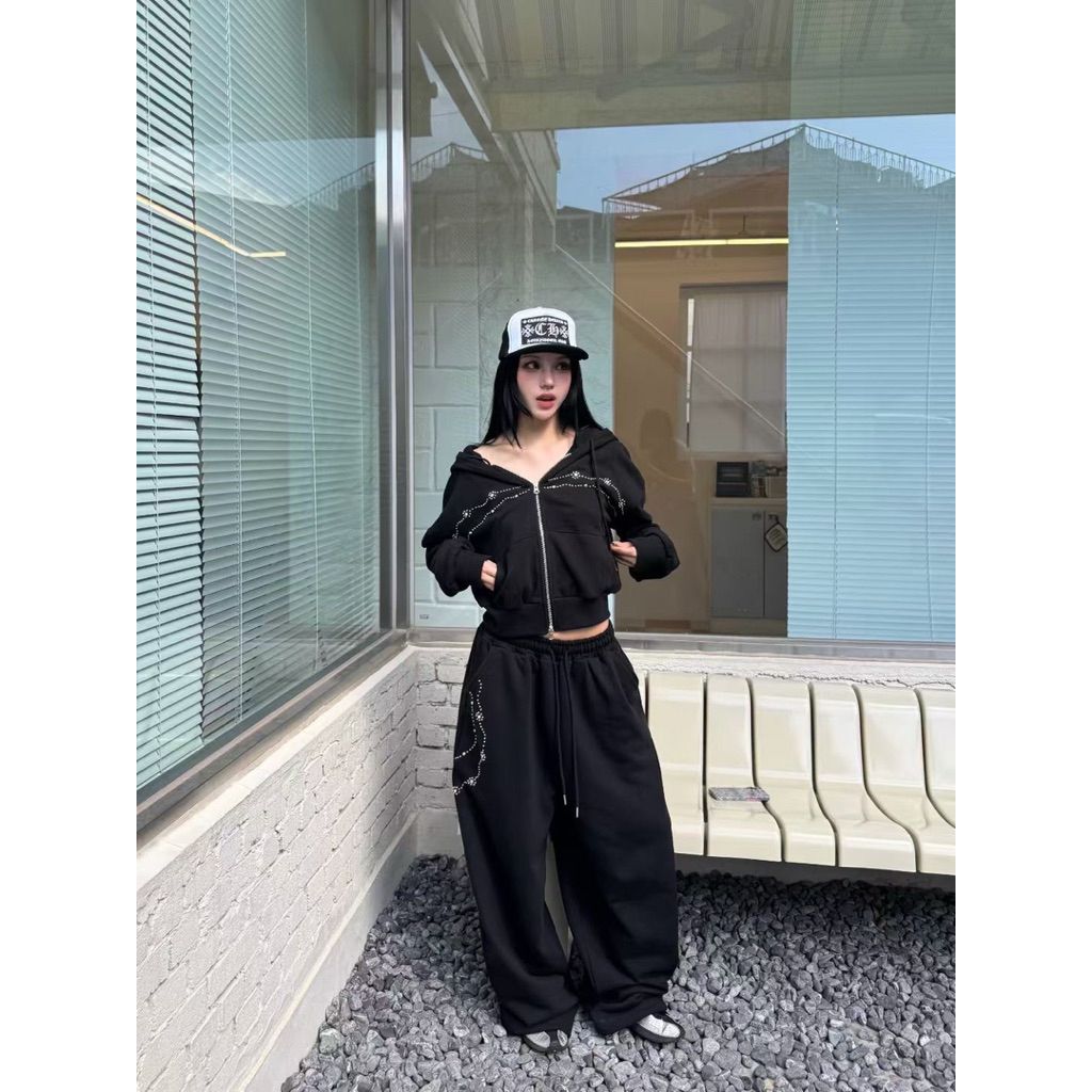 tw-11134207-81ztq-mehg6u69fnyfef