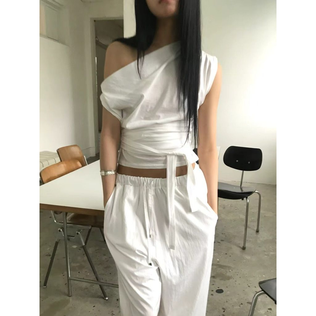 tw-11134207-81ztl-meoo82gthedcd8