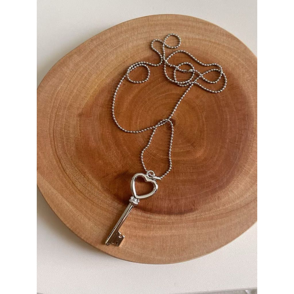 tw-11134207-81ztd-meqrmugtwhz547