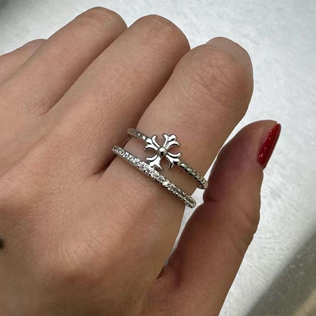 tw-11134207-81ztl-meqrnmnb5xj540