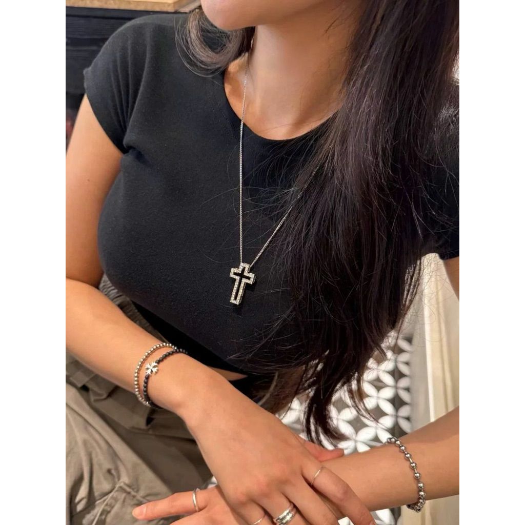 tw-11134207-81ztl-meqrj3zr0xdvc9