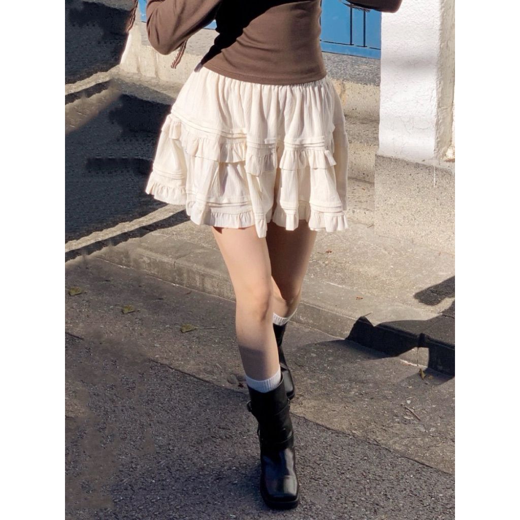 tw-11134207-81ztj-meyyej1e8a9zee