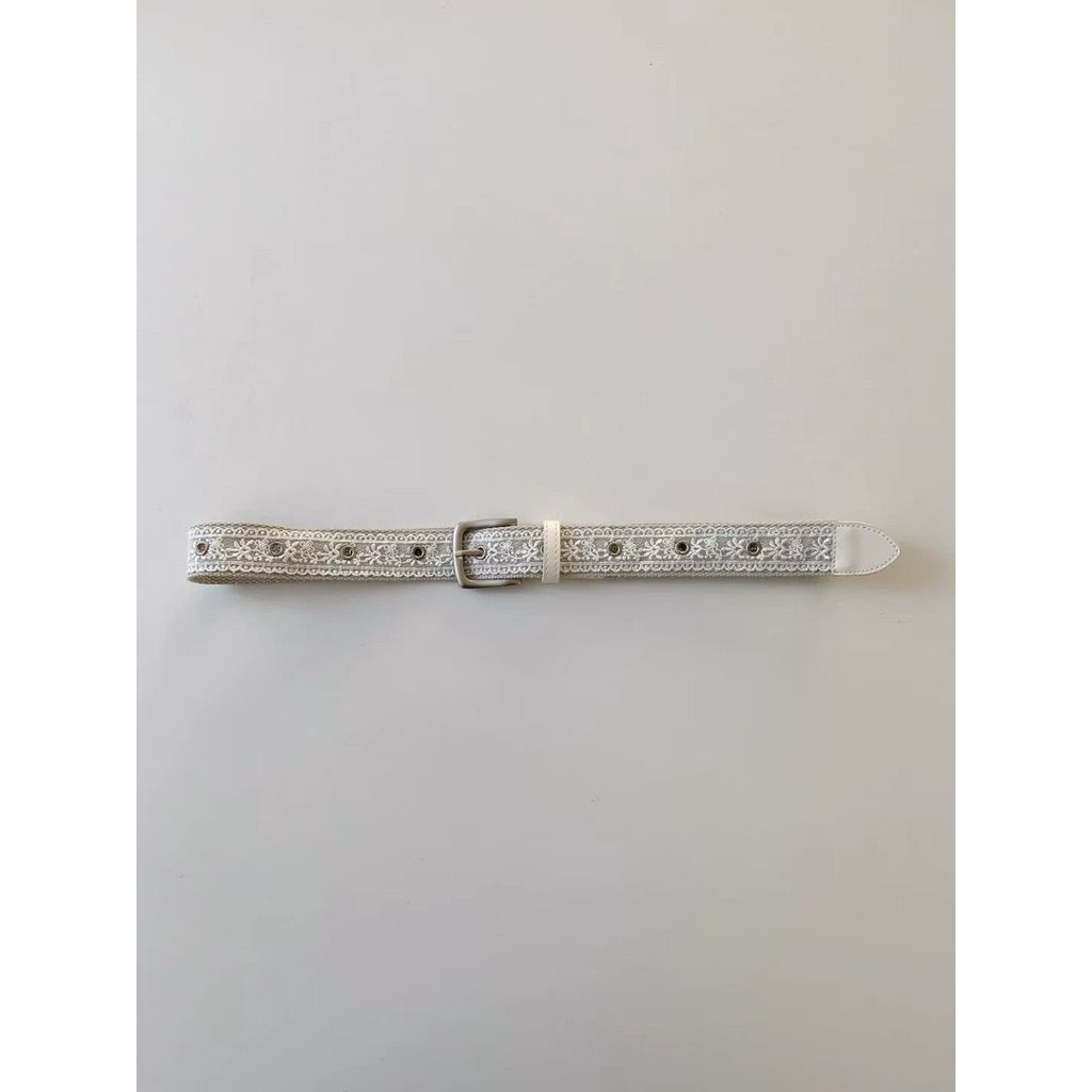 tw-11134207-81ztq-mfgzs0rvzeo849