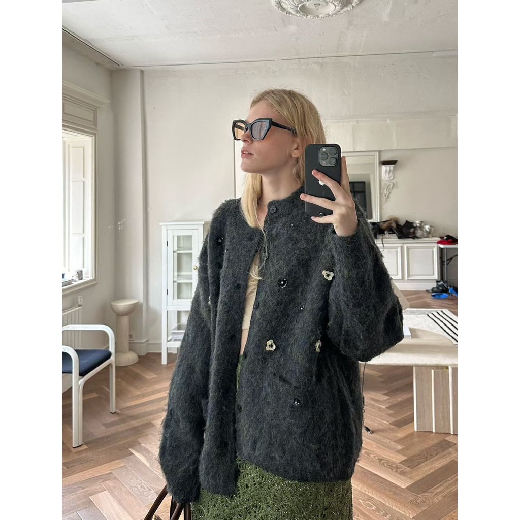 tw-11134207-81ztg-mfsdk6o7cff33b