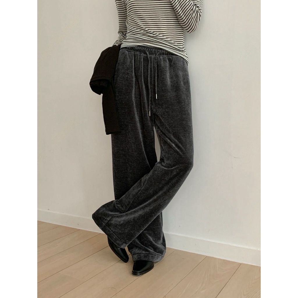 tw-11134207-81zto-mfww4562kj64e8