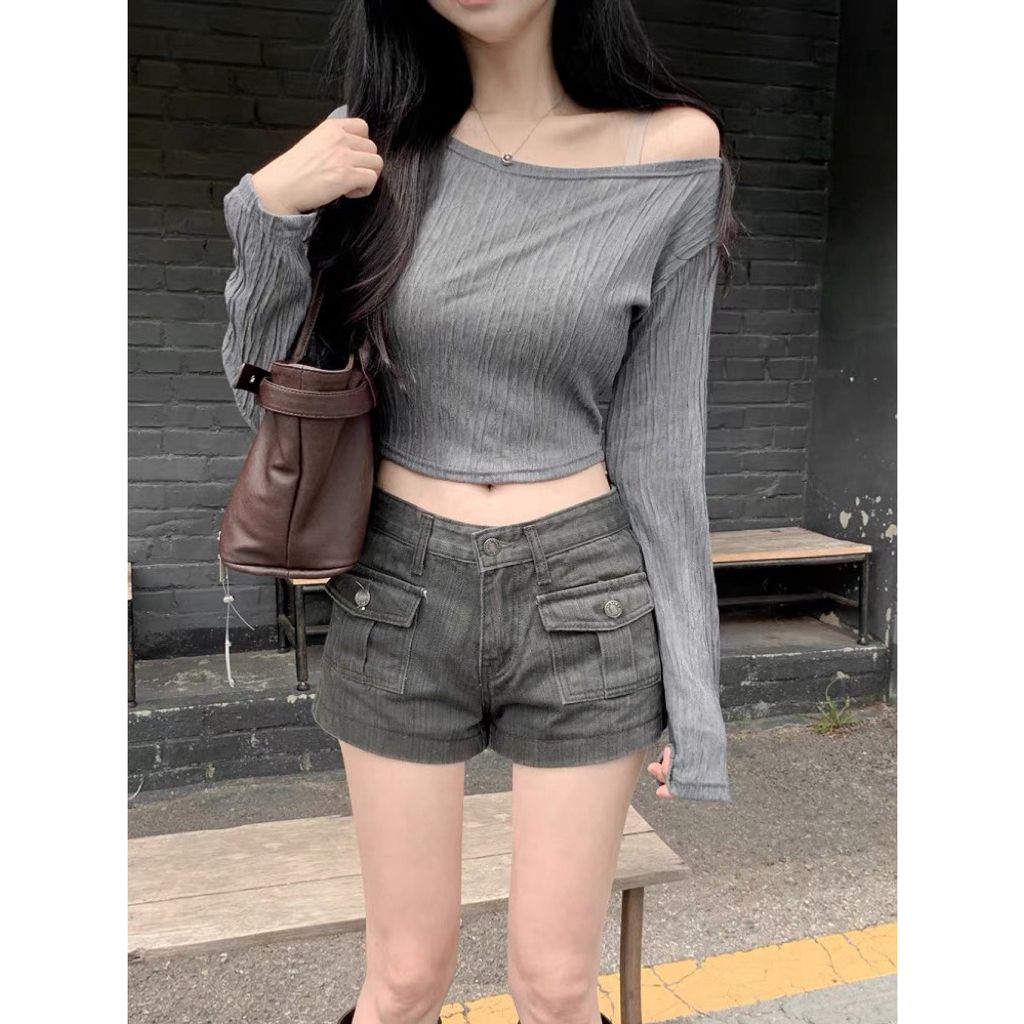 tw-11134207-81ztl-mg2kua095x5753