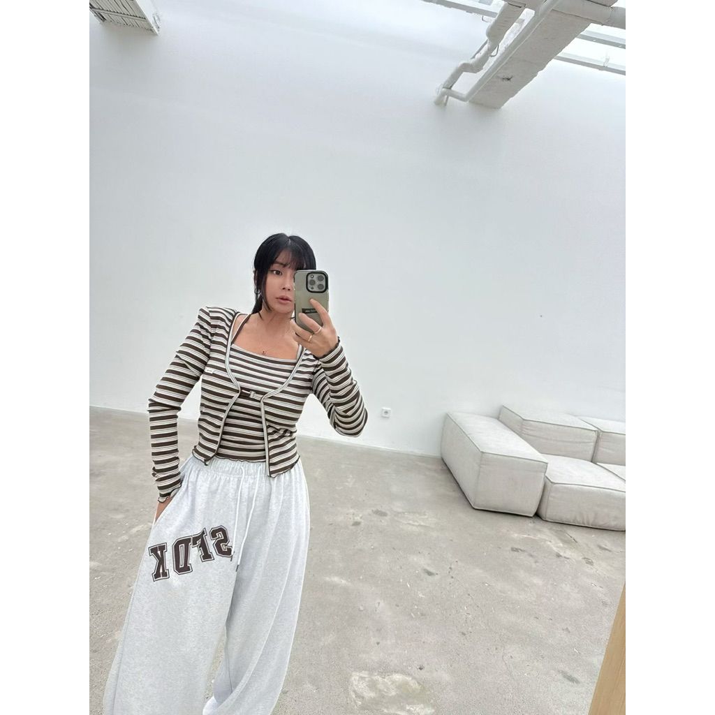 tw-11134207-81ztp-mgffvnj1mj9rab