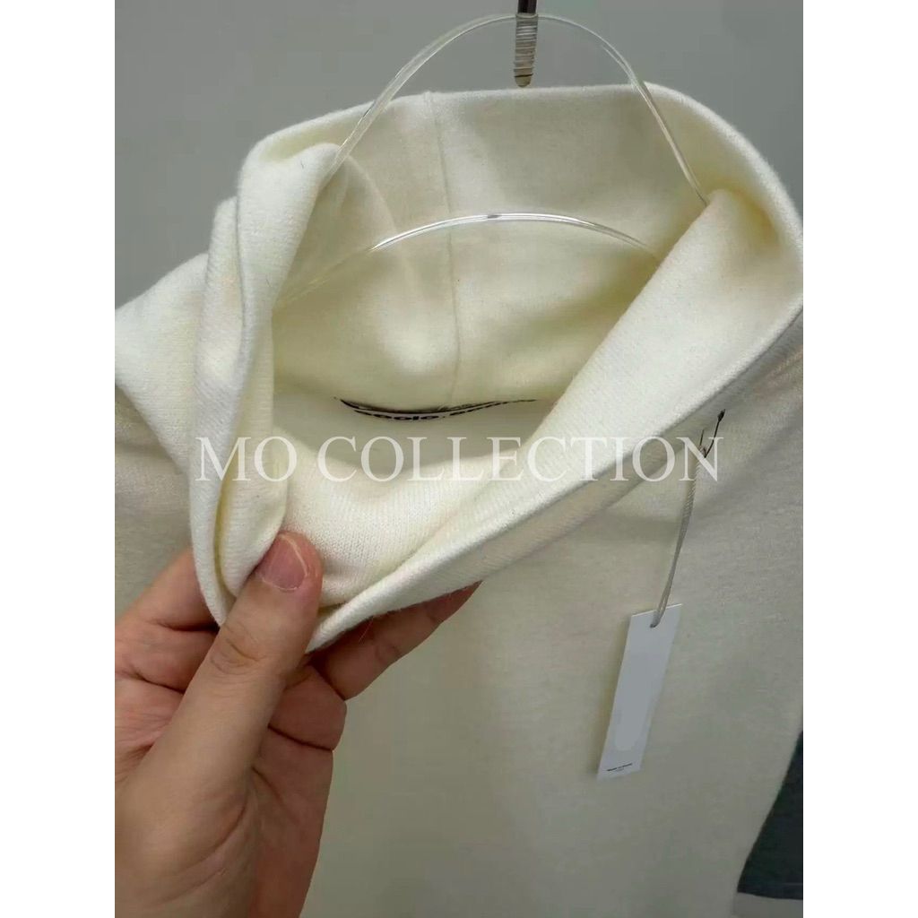 tw-11134207-81ztl-mh9dl2rc3y8fb2