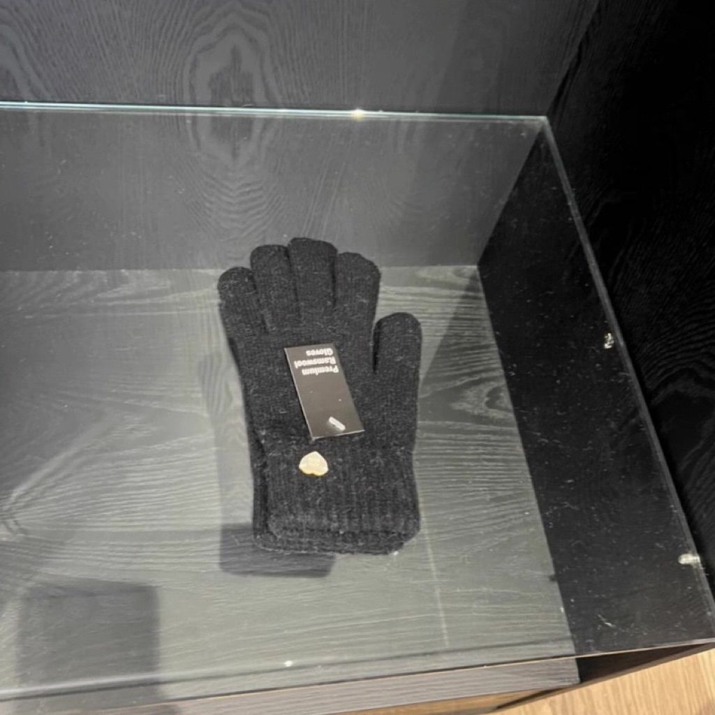 tw-11134207-81ztf-mhgsocch19mob7