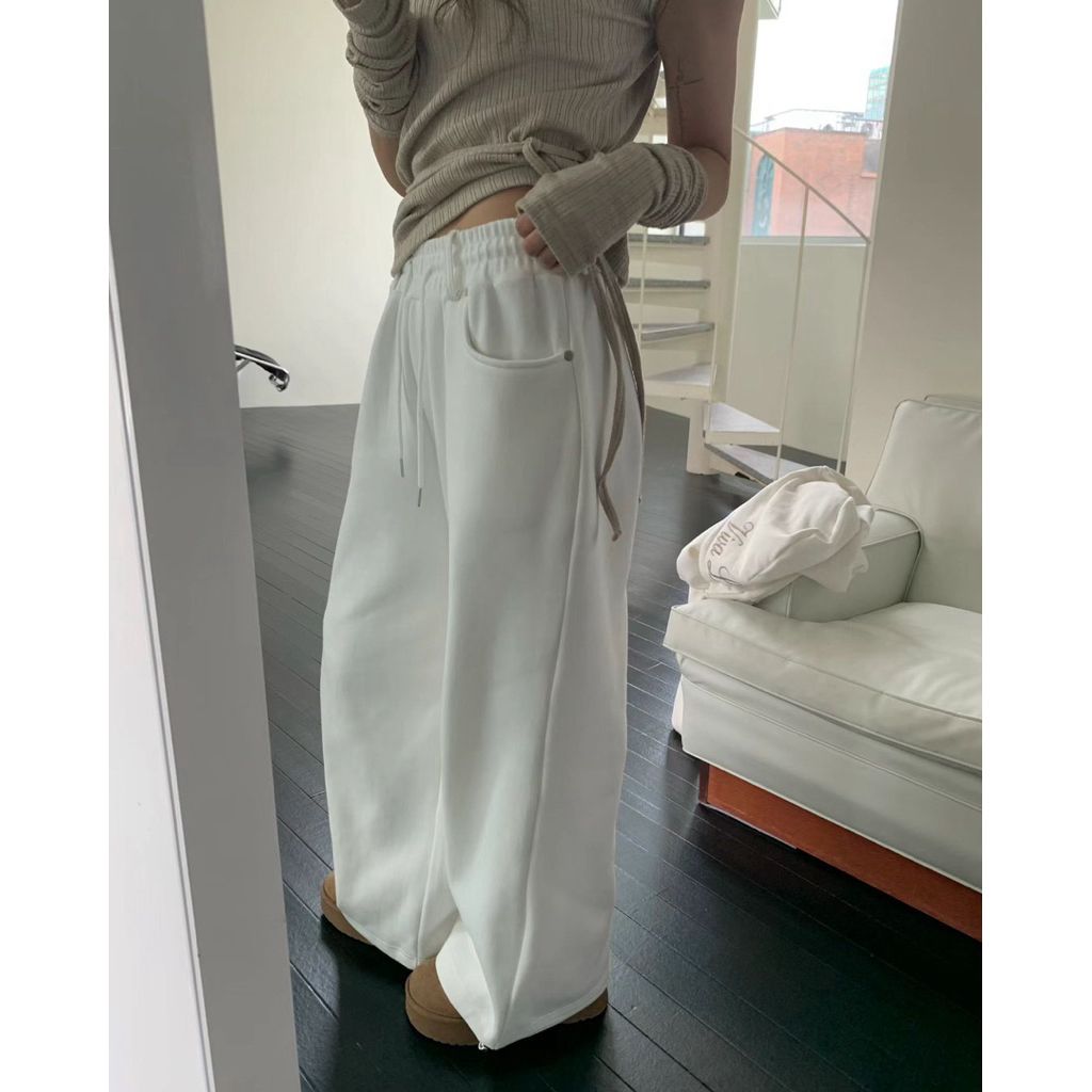 tw-11134207-81ztm-mhgzlcg2yeiu7c