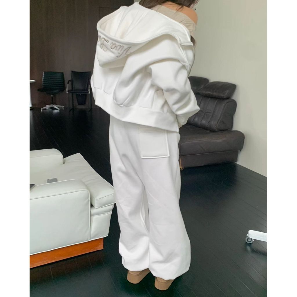 tw-11134207-81ztm-mhgzlcfwa7erb1