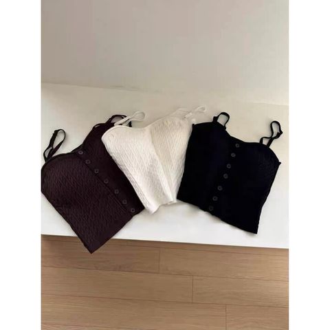 tw-11134207-81ztc-mhh0a9nga2o359