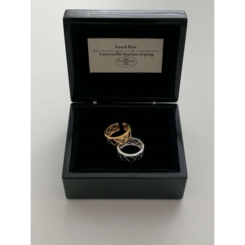 tw-11134207-81ztg-mhh313c23oci4b