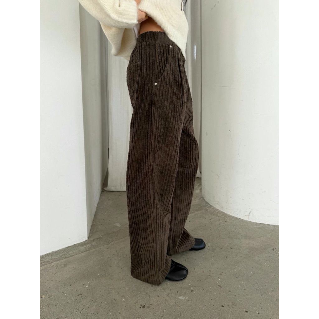 tw-11134207-81zti-mhku7amio6bp20