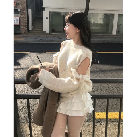 tw-11134207-81ztd-mhu5tixm2cxwb9