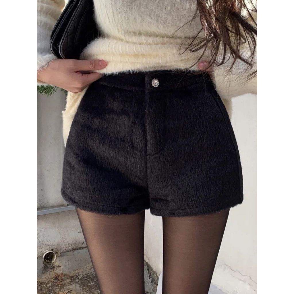 tw-11134207-81ztl-mi4t4nn6fj0o2a