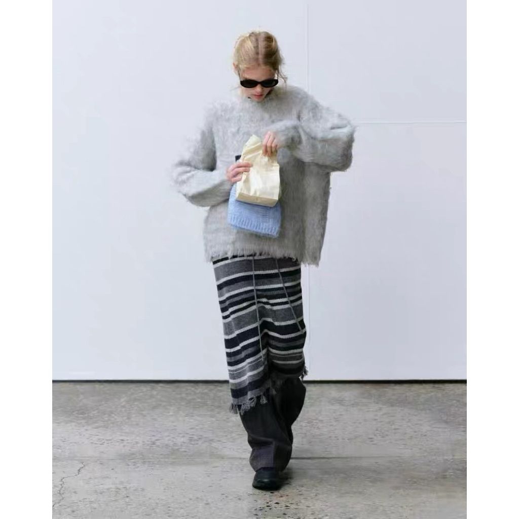 tw-11134207-81ztk-mihqkfwwzqbnb7