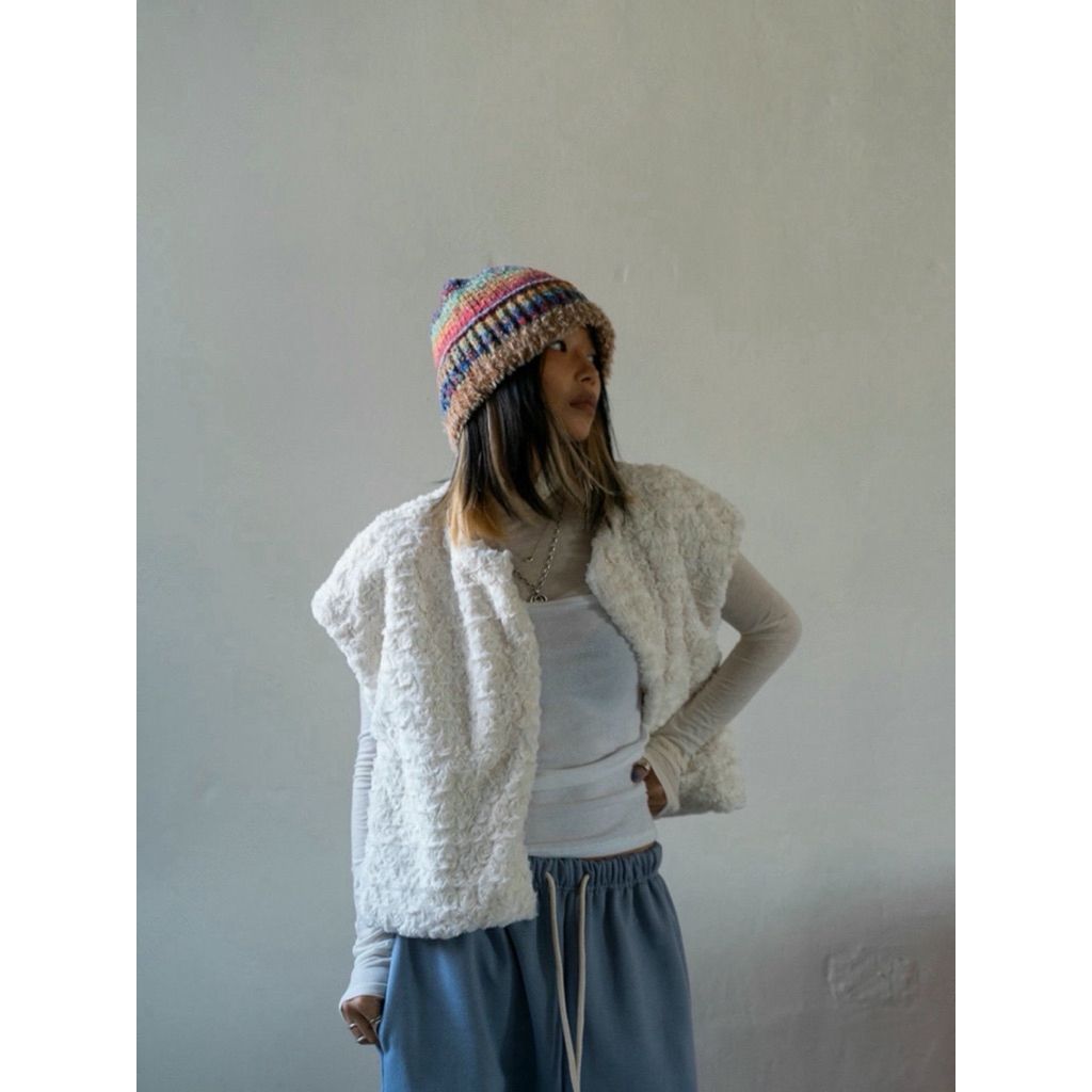 tw-11134207-81zti-mihr0kzwxzwkfc