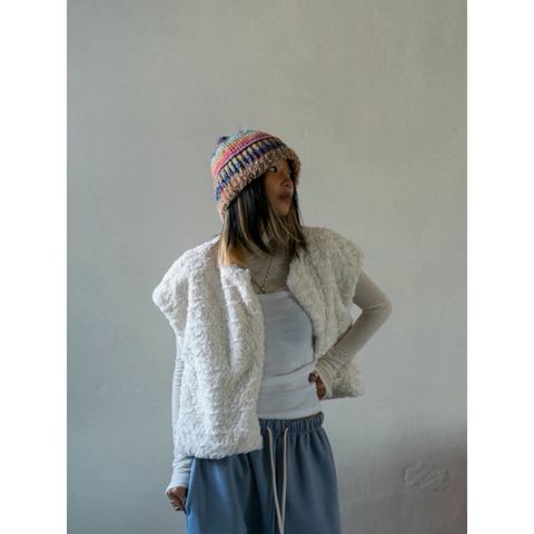 tw-11134207-81zti-mihr0kzwxzwkfc