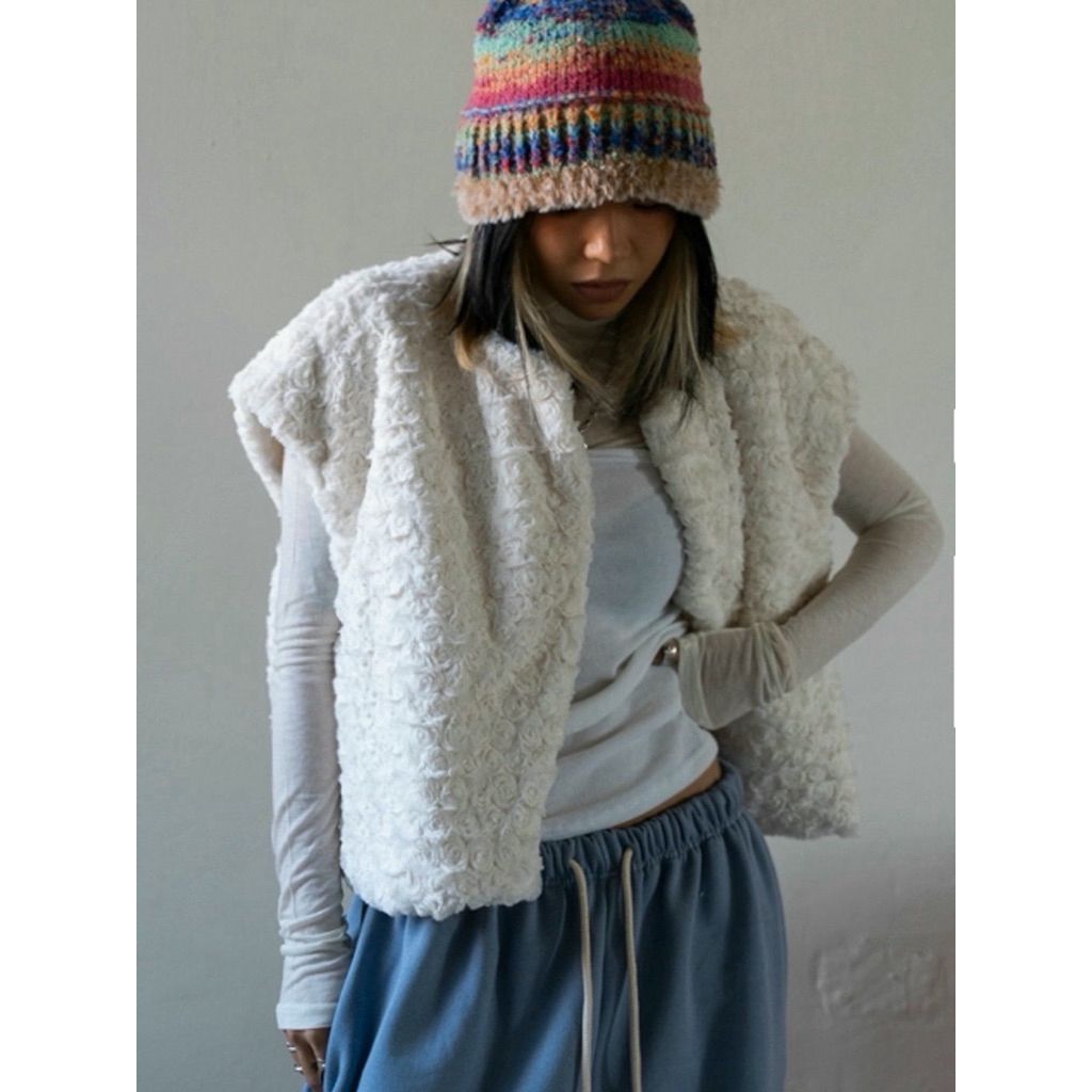 tw-11134207-81ztp-mihr0kzvf7r5e6