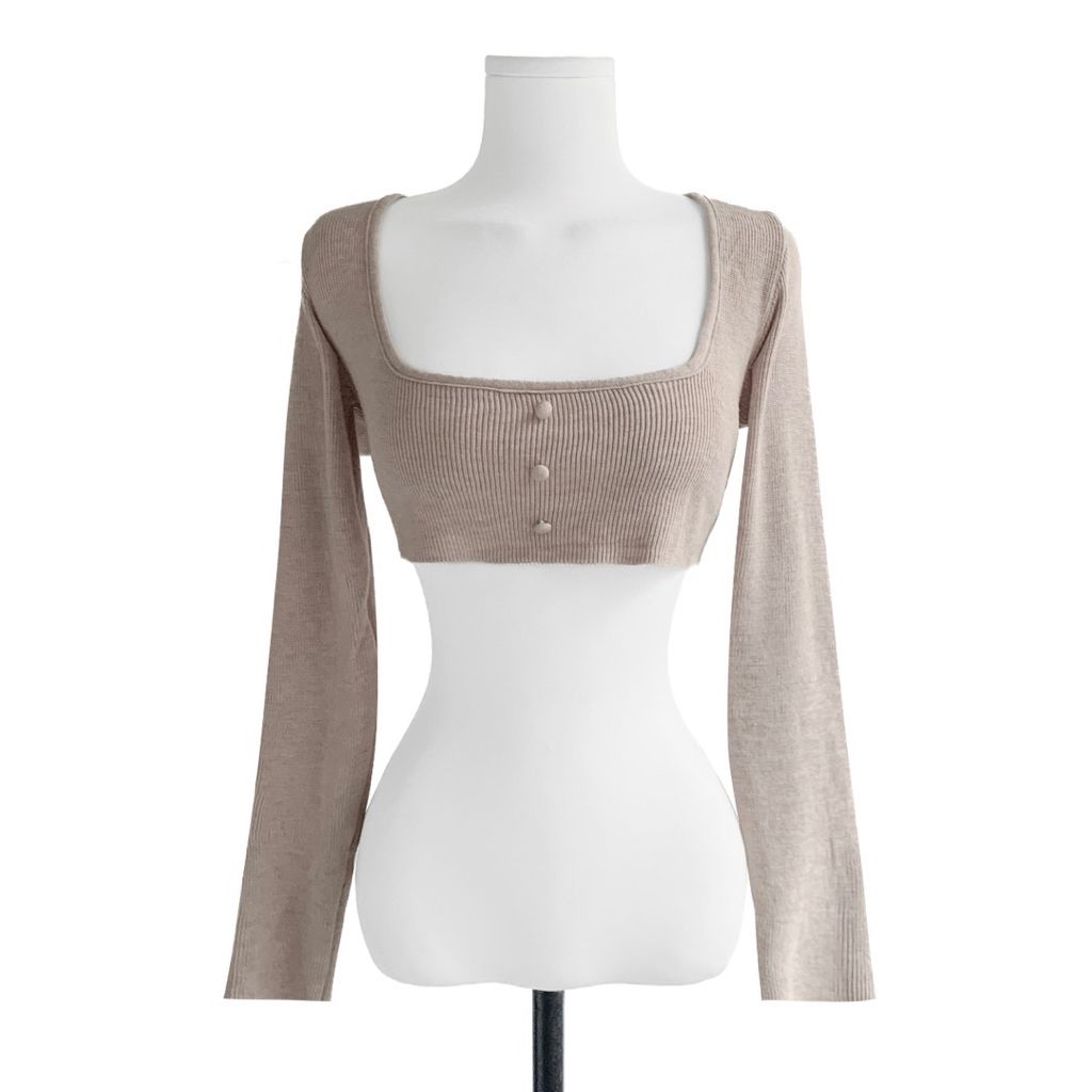 tw-11134207-81ztj-mikotbiu2dqg82