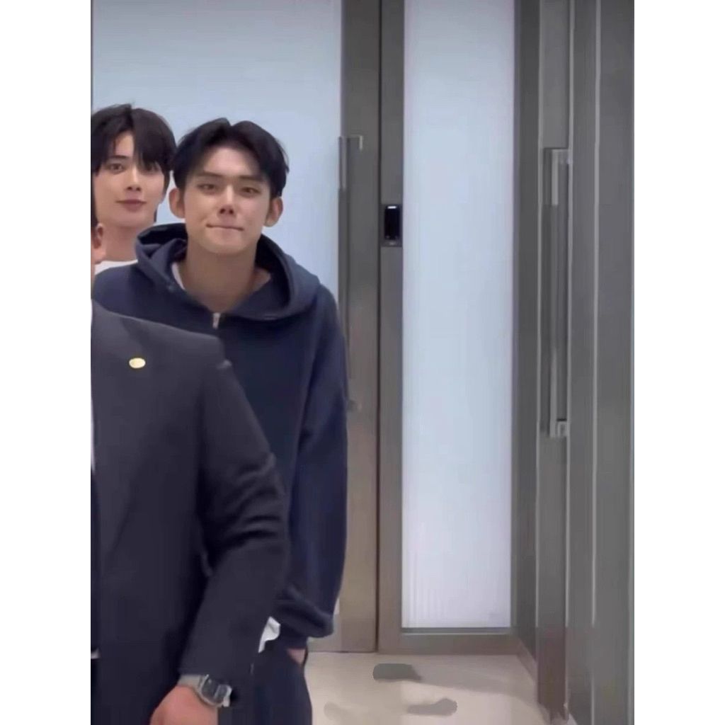 tw-11134207-81ztl-miot3u3rre9vc5