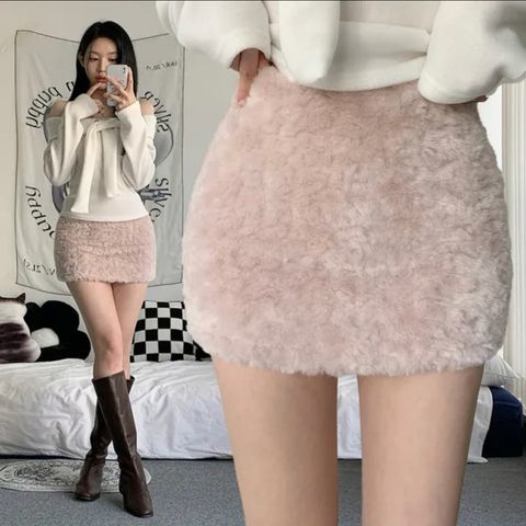 tw-11134207-81zth-miqim3tv1s7bad