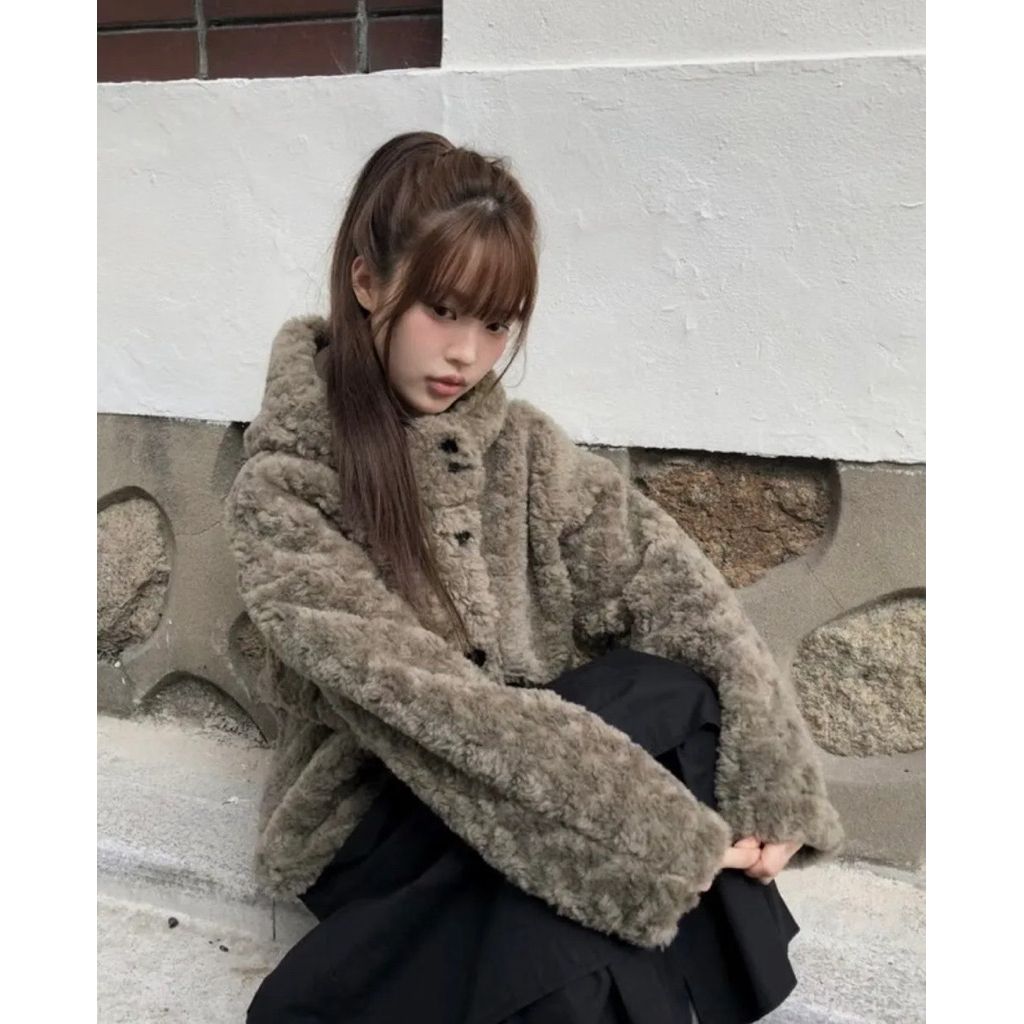 tw-11134207-81ztm-mja7uh1ca6mc52