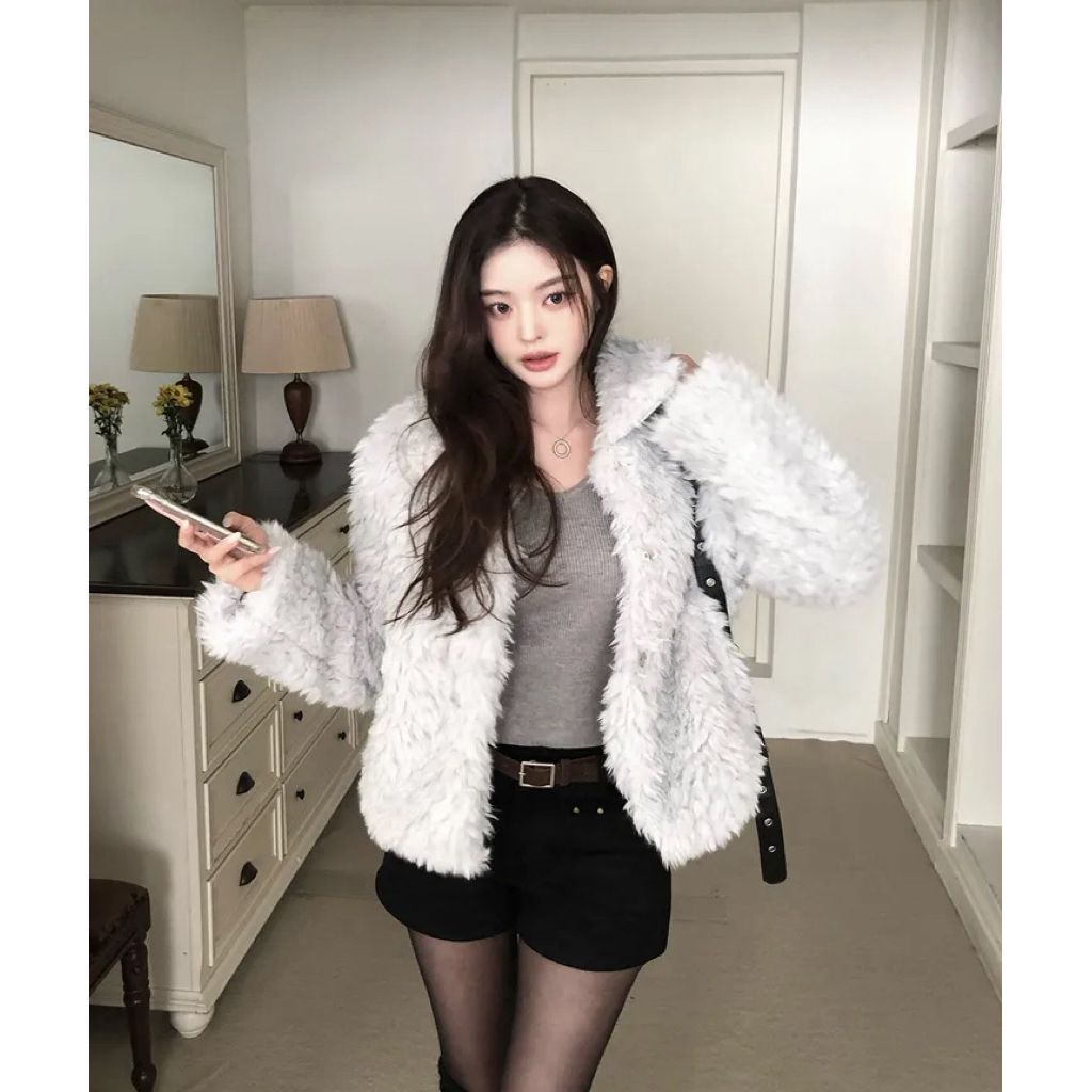 tw-11134207-81ztg-mjlon34mx8n8a9