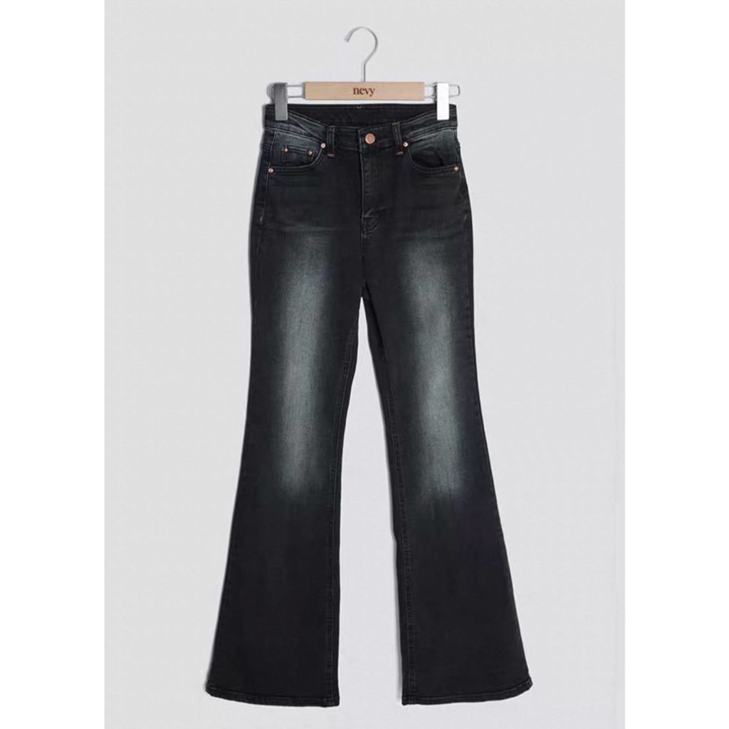 tw-11134207-81ztd-mjlpgmjfgvt181