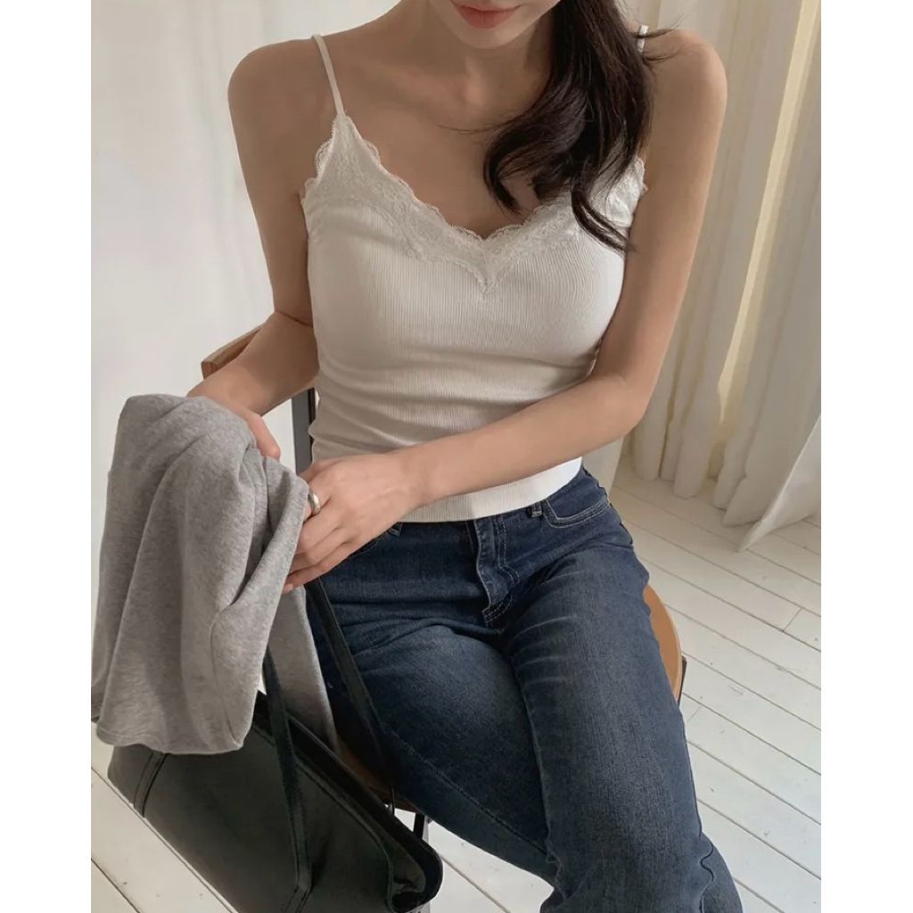 tw-11134207-81ztq-mjua27sq3w939c