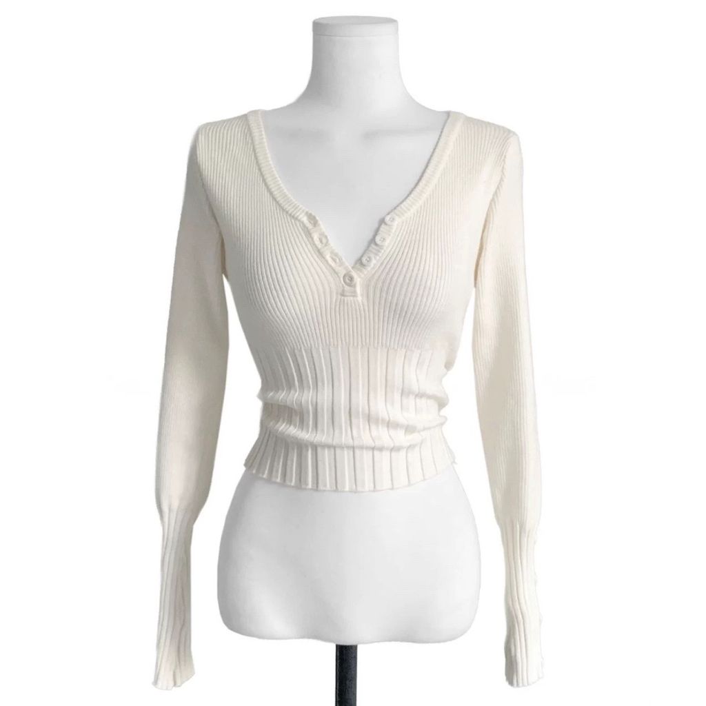 tw-11134207-820l9-ml3xeeqpr18lf6