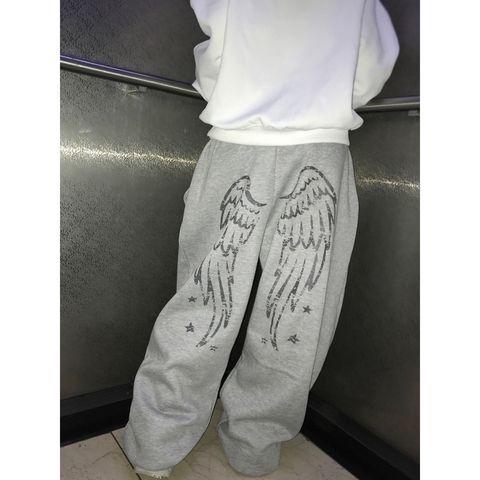 tw-11134207-820le-ml6qjeh6m2gy35