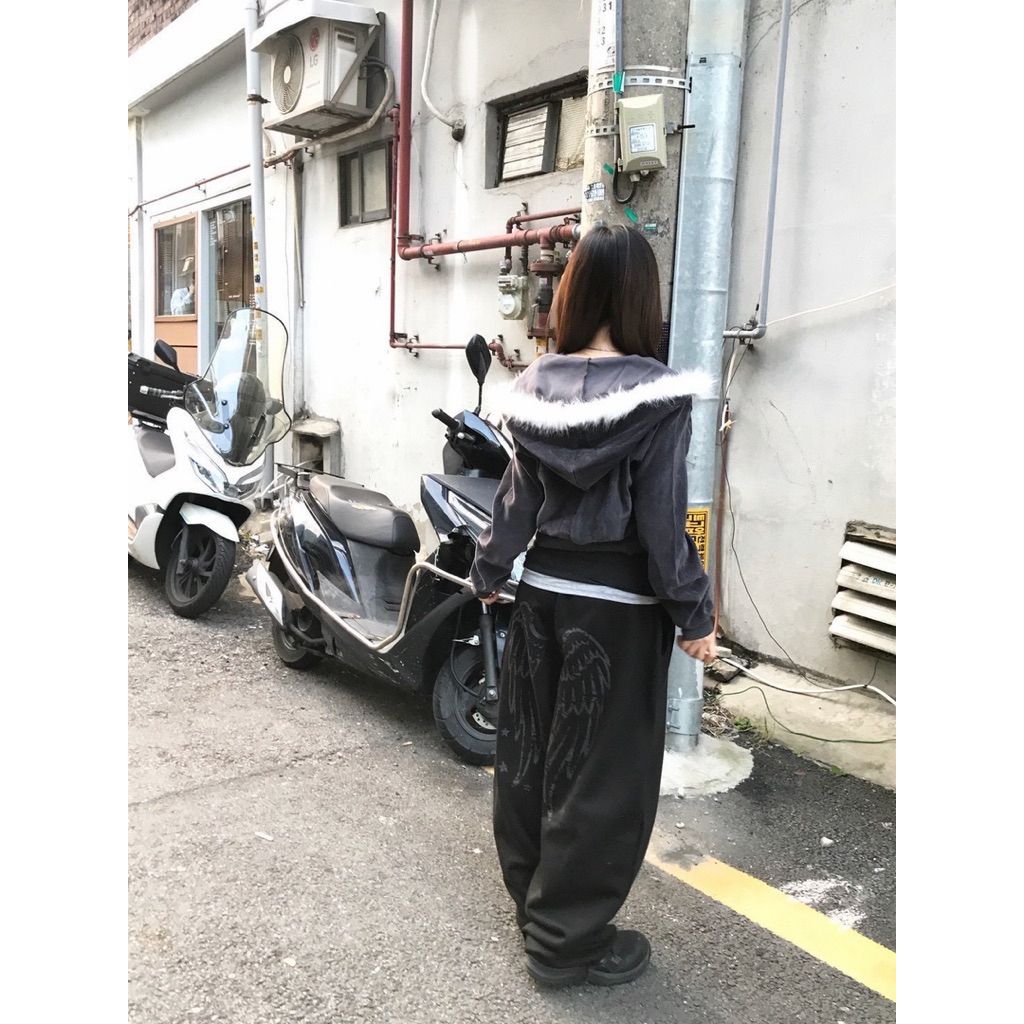 tw-11134207-820lg-ml6qjehccjyb6d