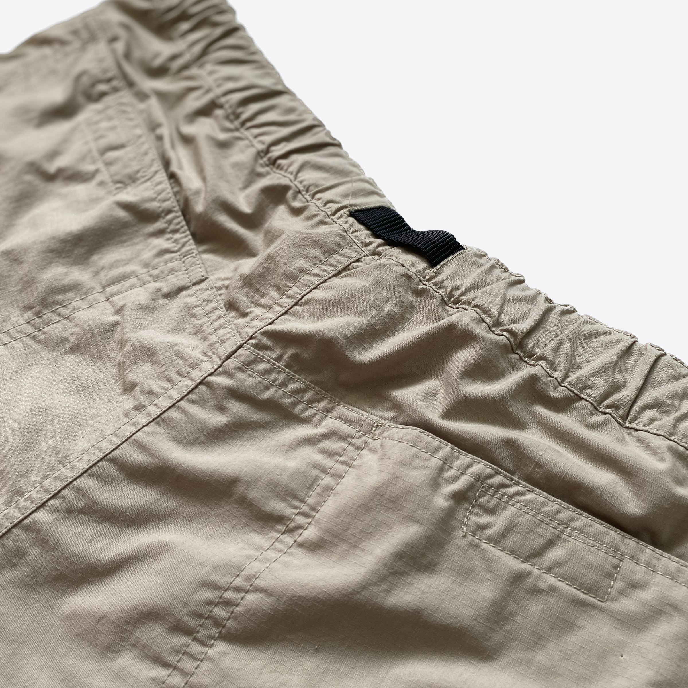 UNIQLO RIPSTOP OUTDOOR SHORTS 4