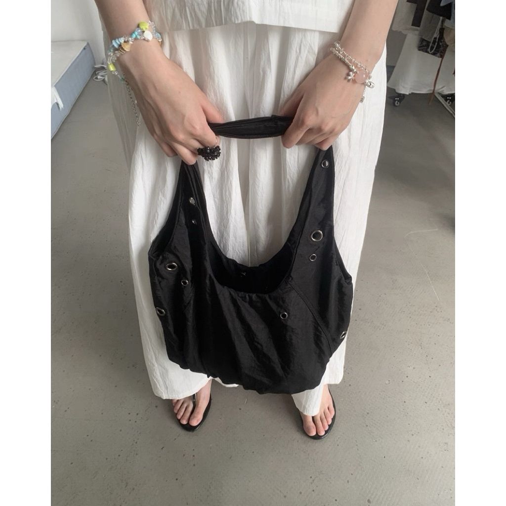 tw-11134207-820ld-mm8pwfpfdi4ifa