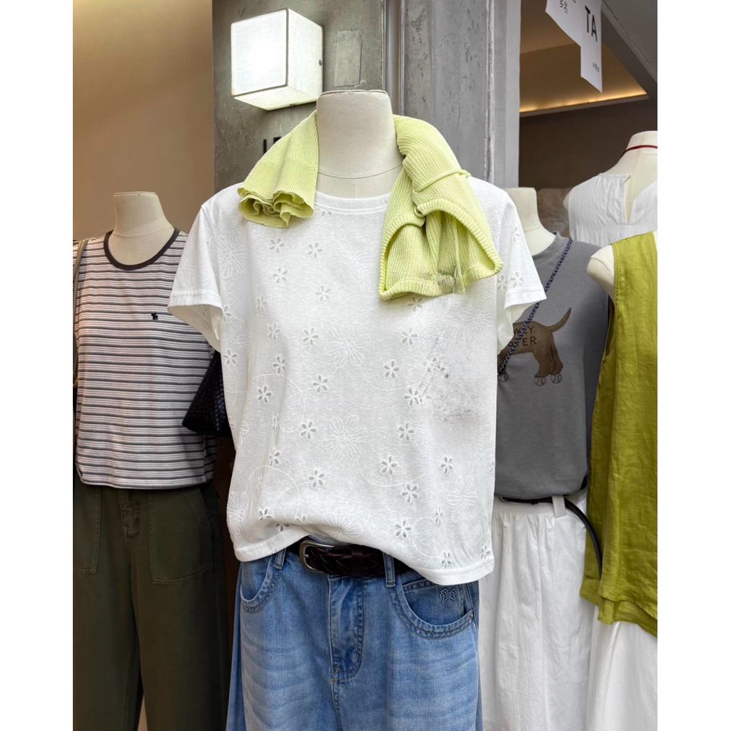 tw-11134207-820lf-mn3z2gyk79j55e