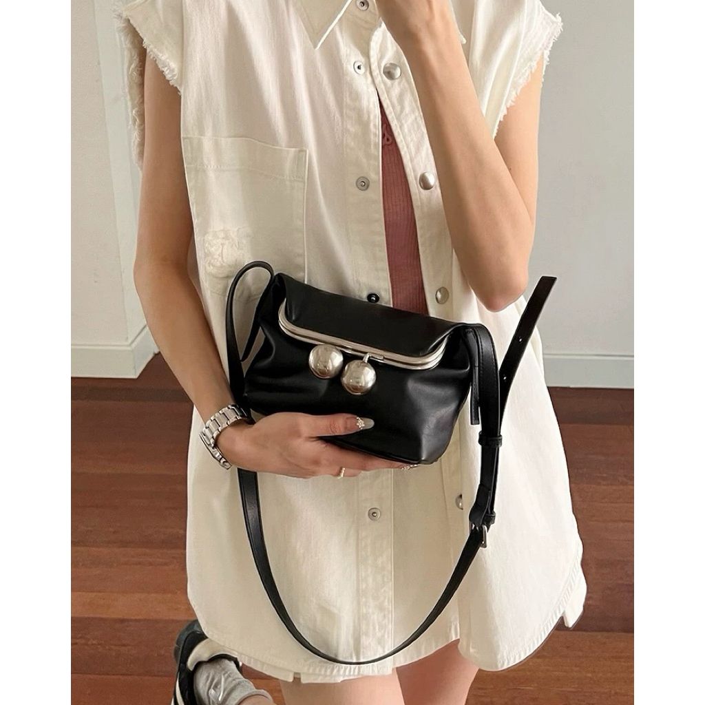 tw-11134207-7ra0t-mdlgp845swyt7d