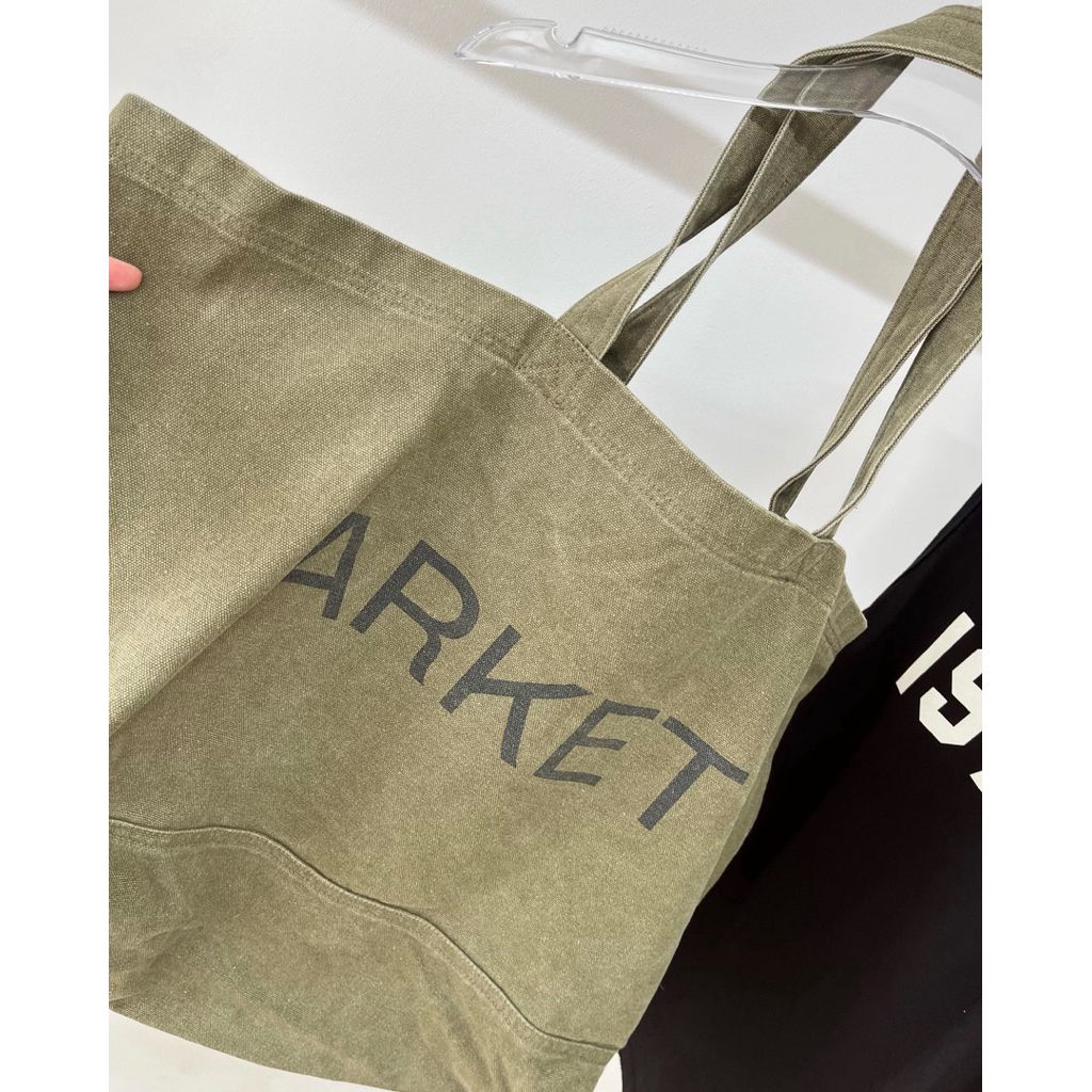 tw-11134207-81ztl-mj8cay6d8yyud1