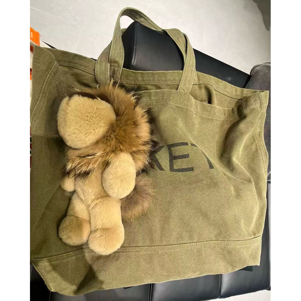 tw-11134207-81ztm-mj8cberd2ps60f