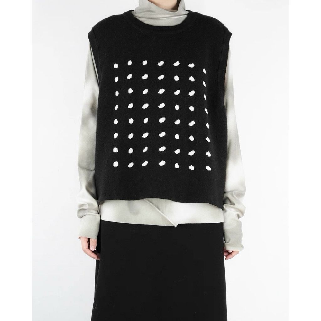 tw-11134207-81ztm-mjjhoe7cfmkh44