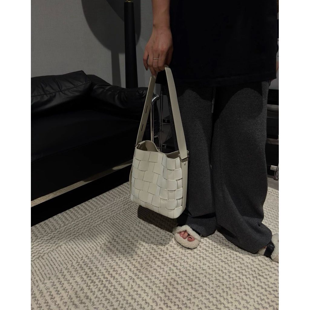 tw-11134207-81zte-mjjxe8e8wcn6a3