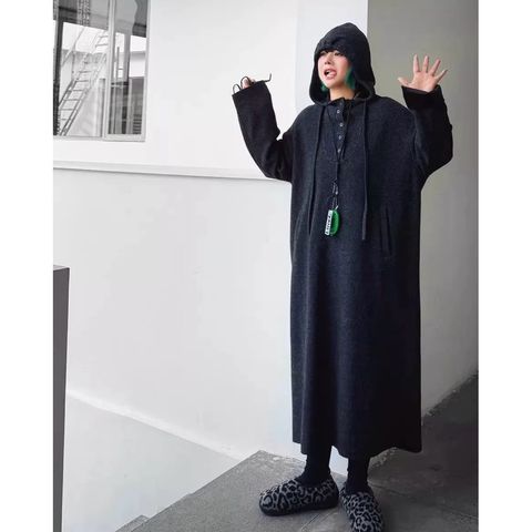 tw-11134207-81ztl-mjo16rz7mi2u54