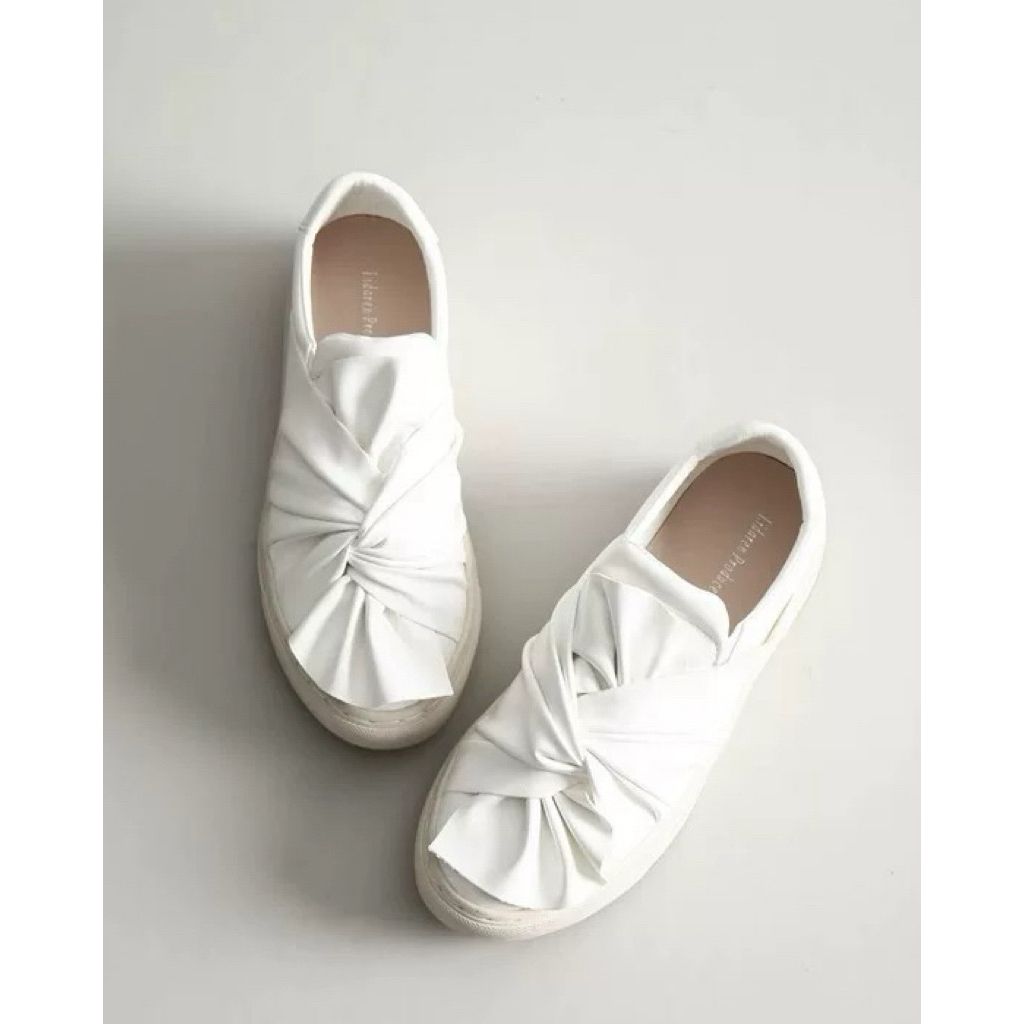 tw-11134207-81ztd-mfme9275728d81