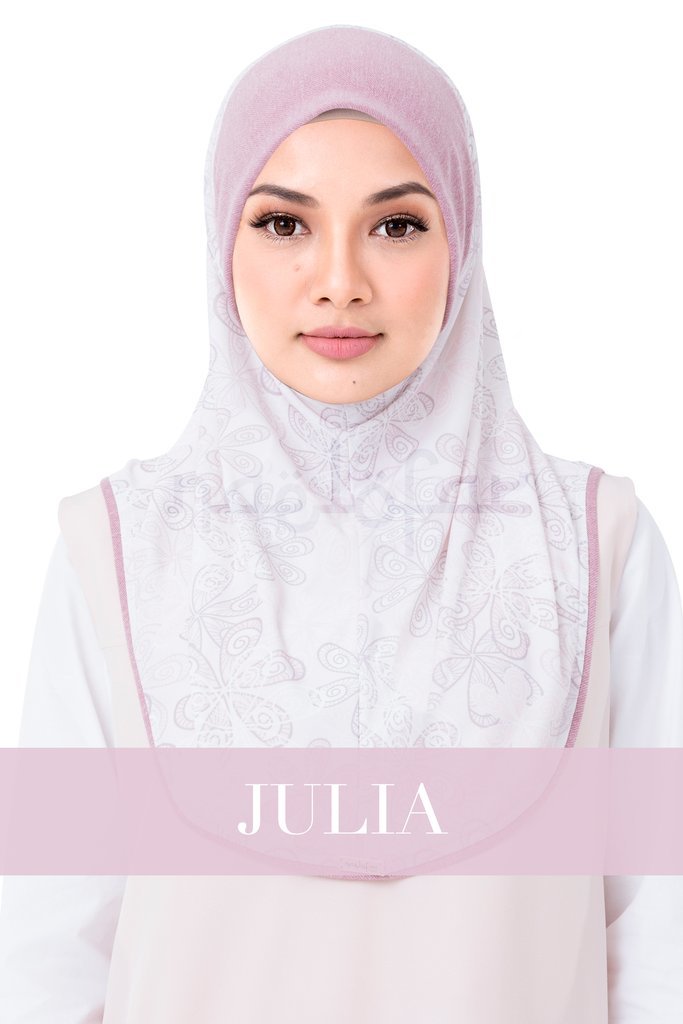 Blossom_-_Julia_1024x1024.jpg