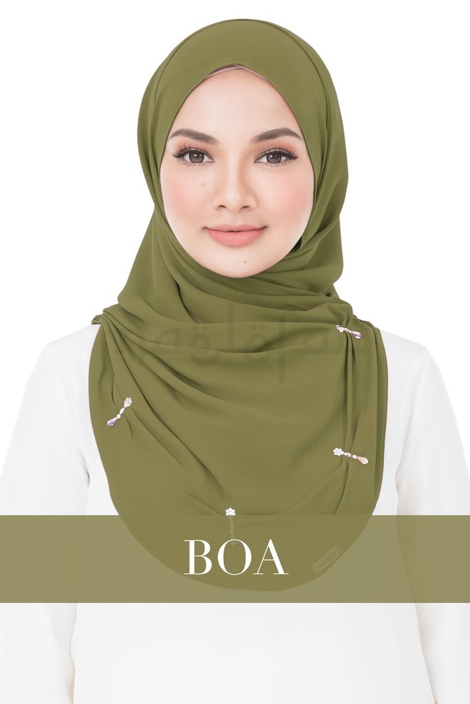 Lola_-_Boa_1024x1024.jpg