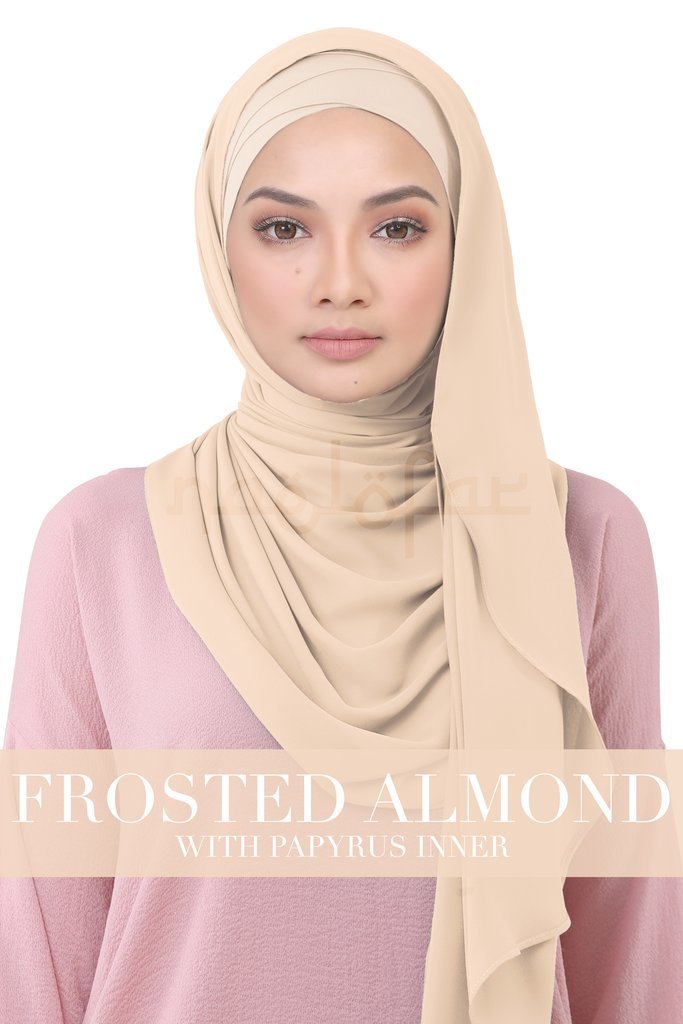 Be_Lofa_Instant_-_Frosted_Almond_with_Papyrus_Inner_1024x1024.jpg