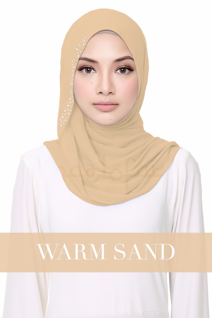 Fluffy_Helena_-_Warm_Sand_1024x1024.jpg